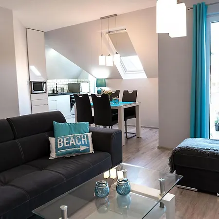 Duplex Near The Beach, Apartment Pobierowo
