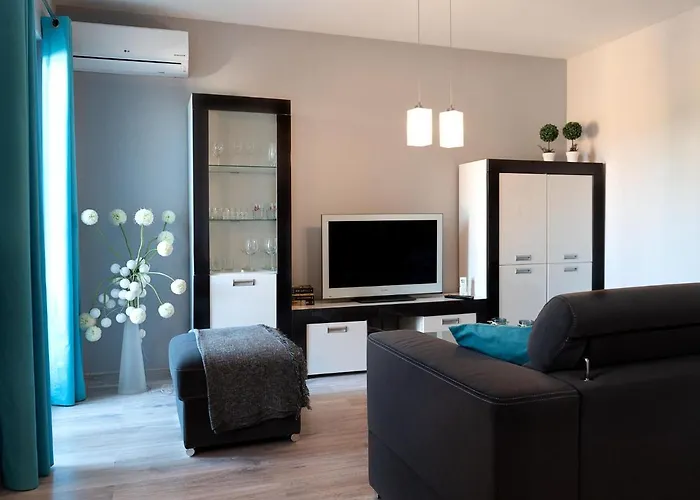 Apartment Comfortable Close To The *